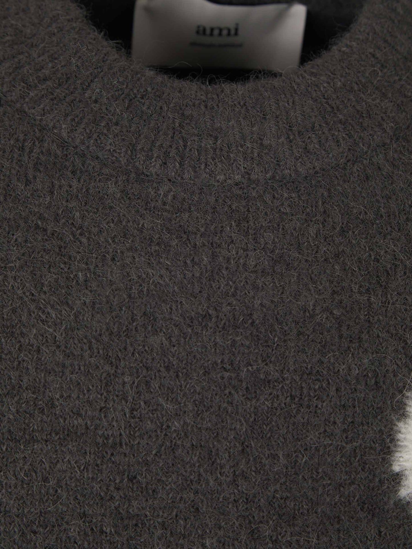 Ami™ | Heart Pullover