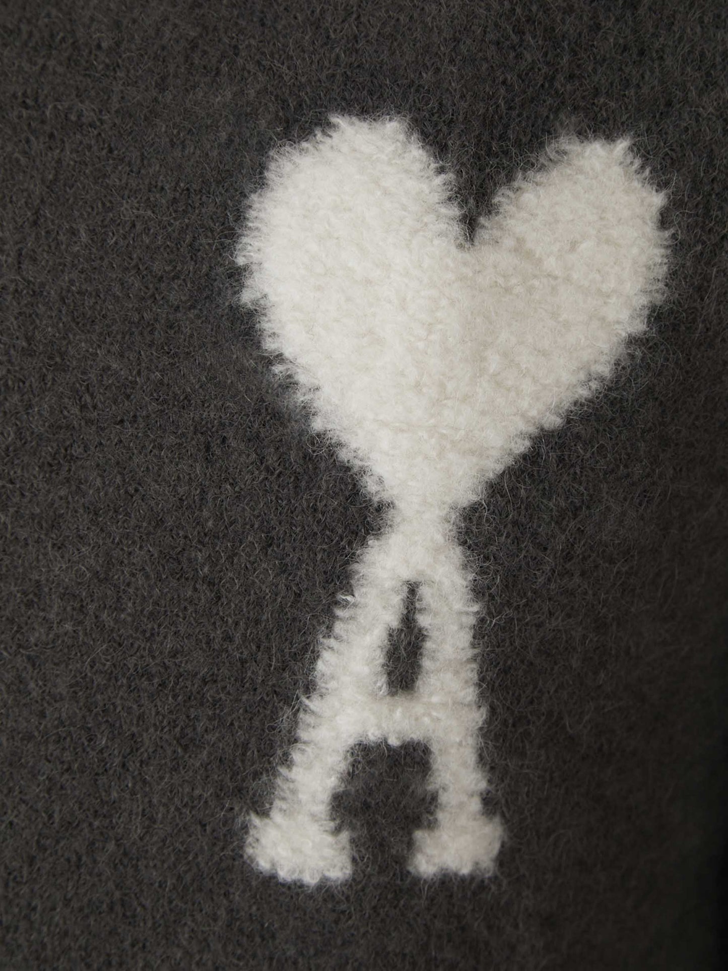 Ami™ | Heart Pullover