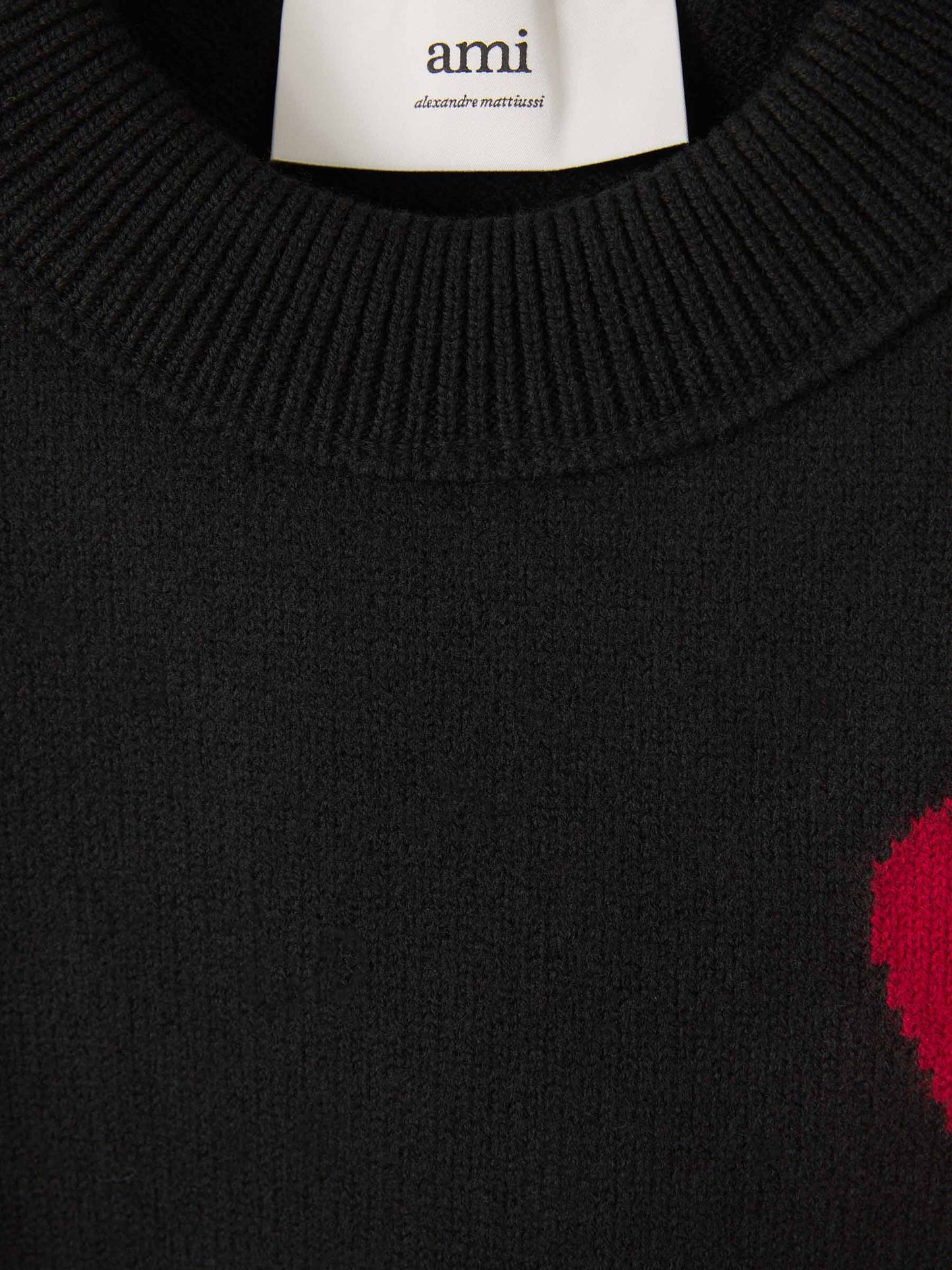 Ami™ | Heart Pullover