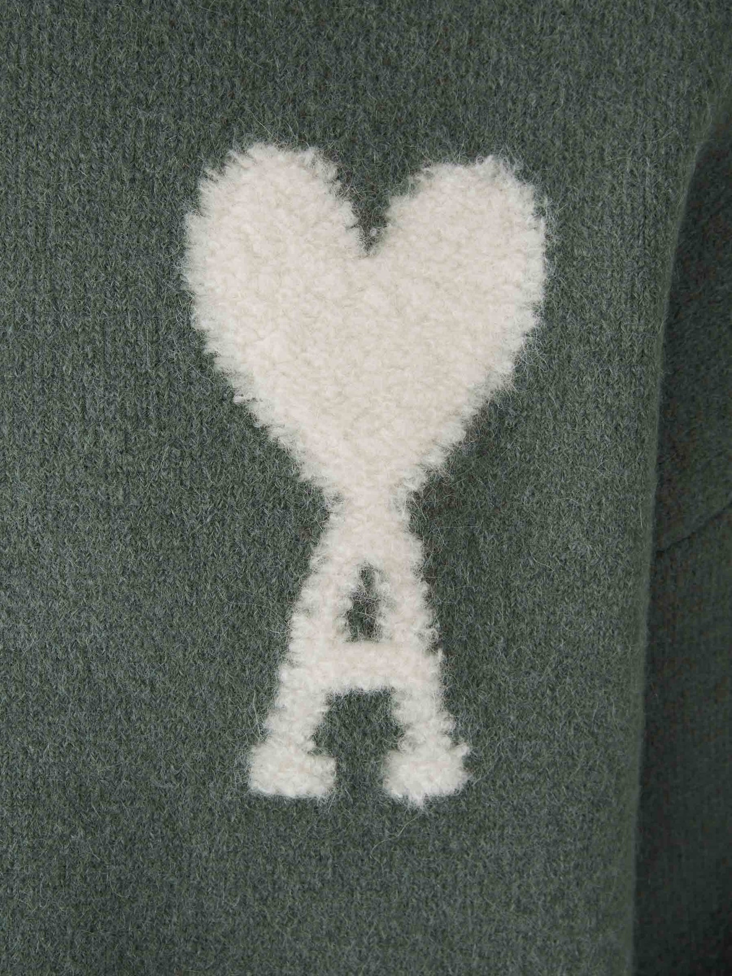 Ami™ | Heart Pullover