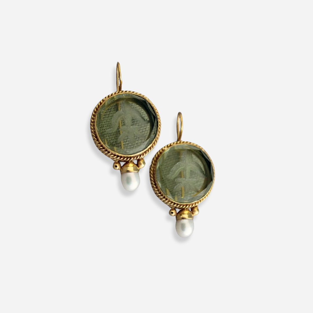 Penelope Vintage Earrings with Green Stone and Pearl