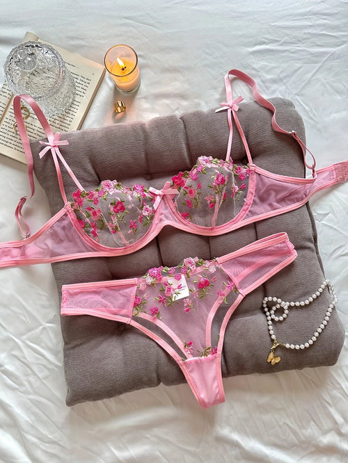 Lola™ | French Lingerie Set (3+2 Free)