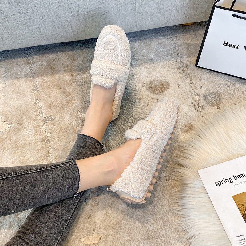 Jessa | Fluffy Slippers